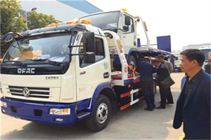 保德汽车道路救援拖车价格